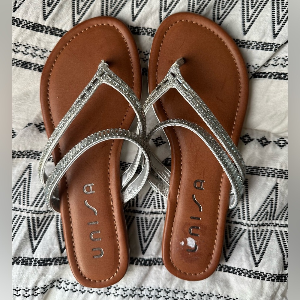 Unisa sandals